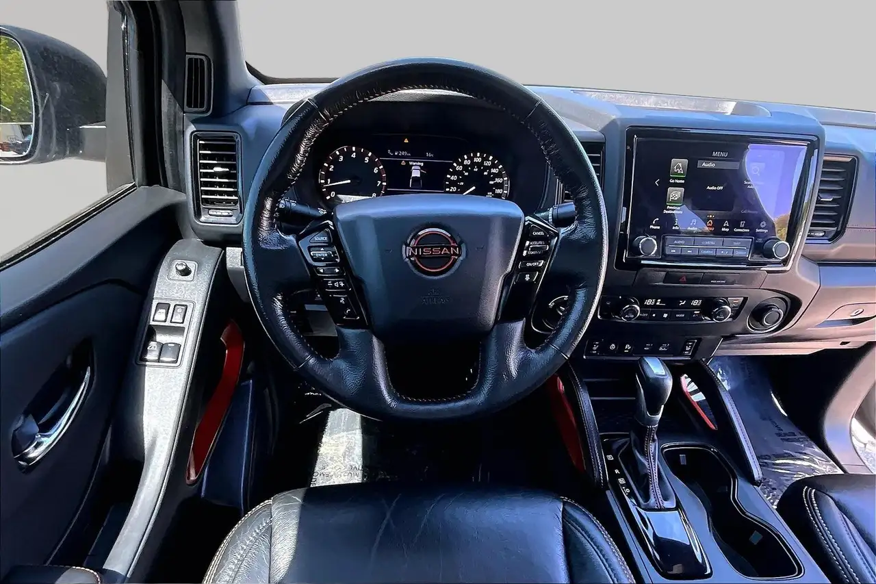 Nissan Frontier снимка Nissan Frontier