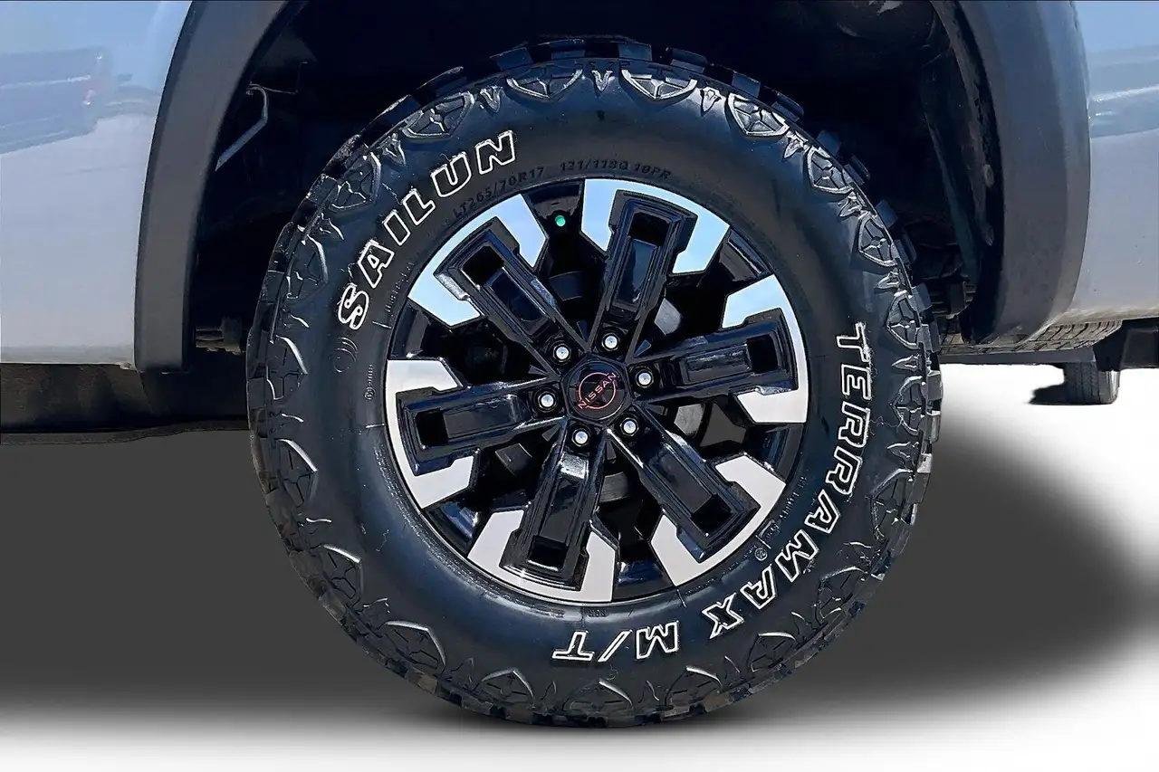 Nissan Frontier снимка Nissan Frontier