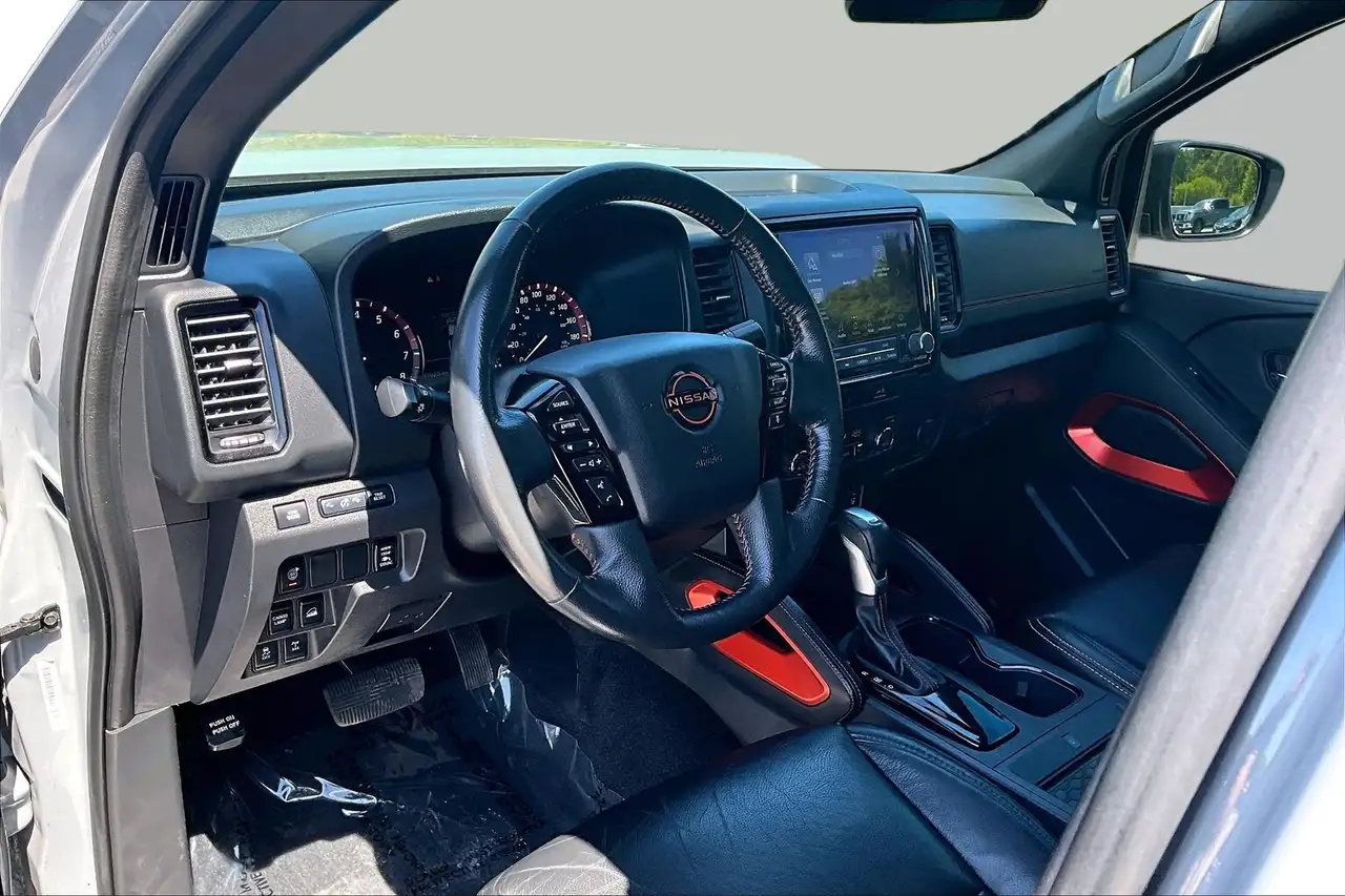 Nissan Frontier снимка Nissan Frontier