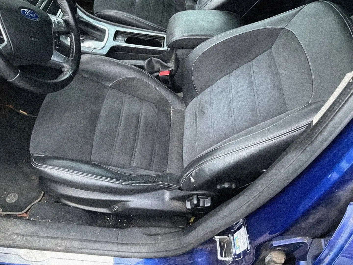 Ford Mondeo Mondeo Turnier 2.0 TDCi Aut. Business Edition Синій - 2