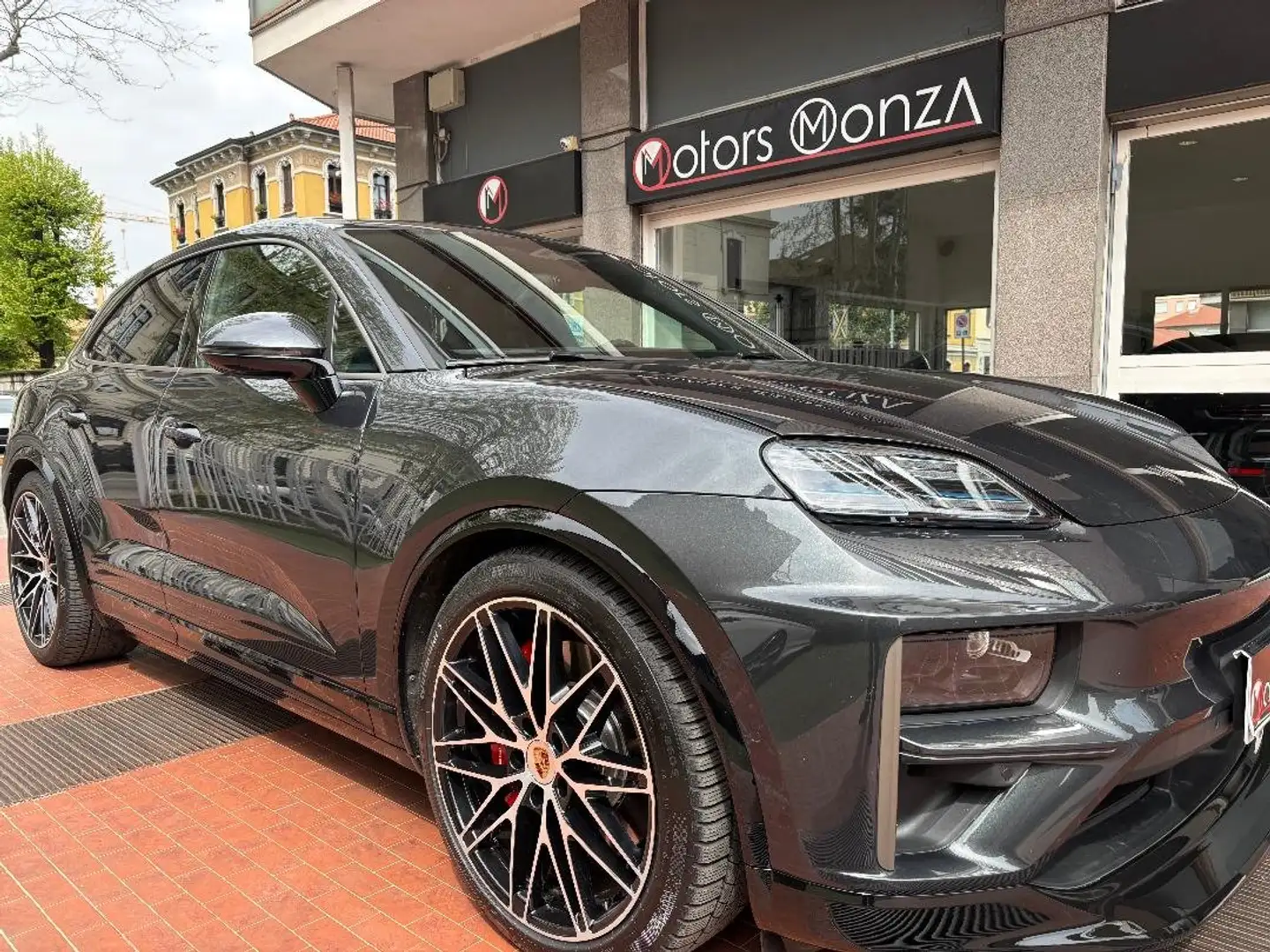 Porsche Macan TURBO  Elettrica-tetto pan -cerchi 22"-iva esposta Gri - 1