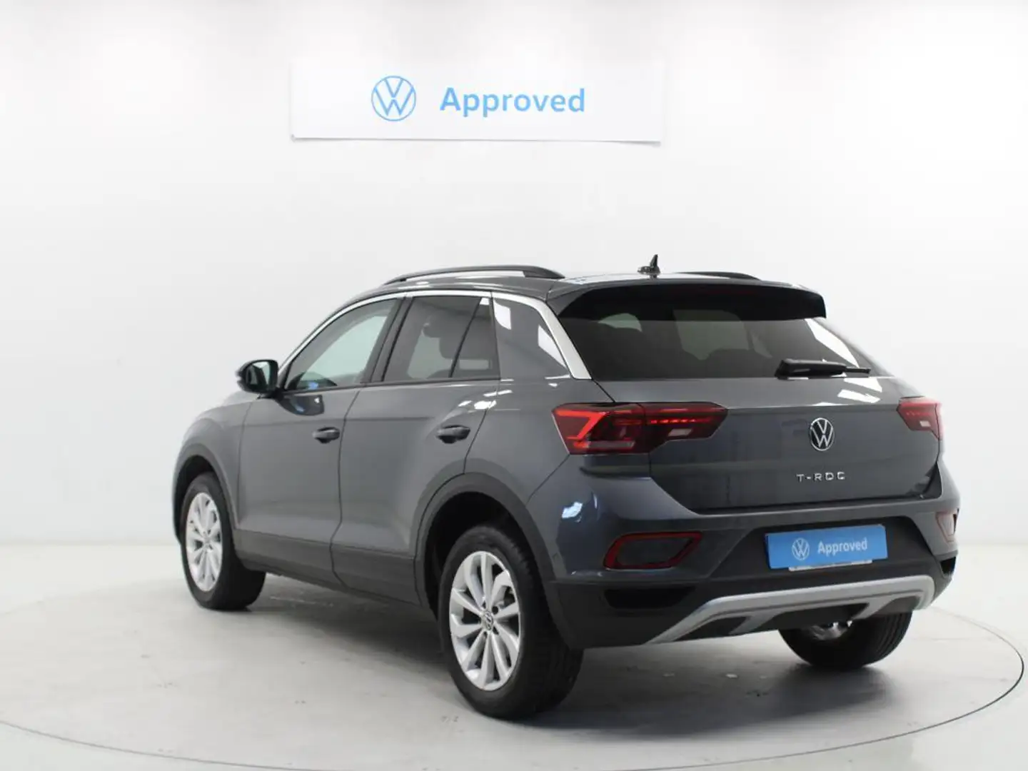 Volkswagen T-Roc 2.0TDI Life 85kW Gris - 2