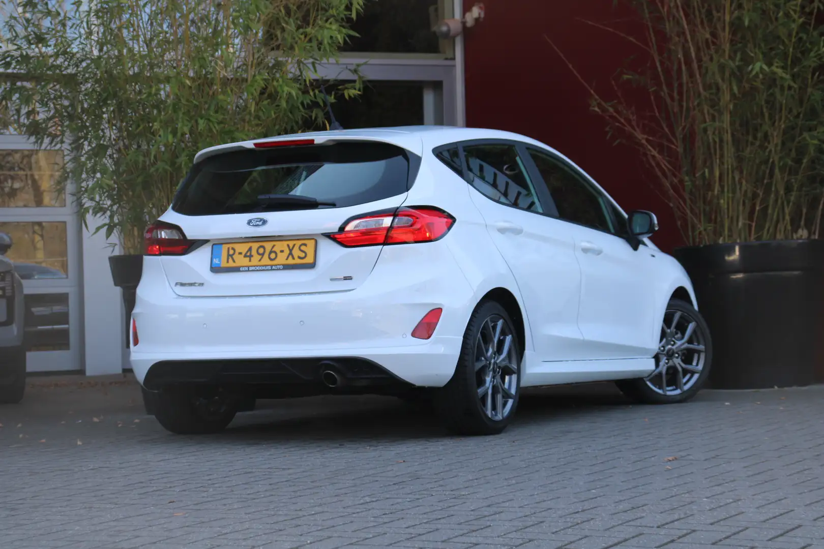 Ford Fiesta 1.0 EcoBoost Hybrid ST-Line | DAB | Keyless | Lich Blanc - 2