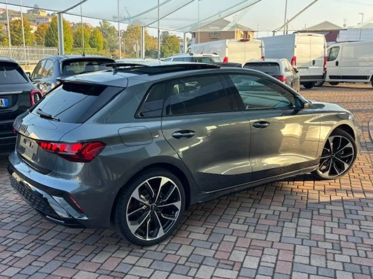 Audi A3 Sportback TDI 110 kW S tronic S line edition 4
