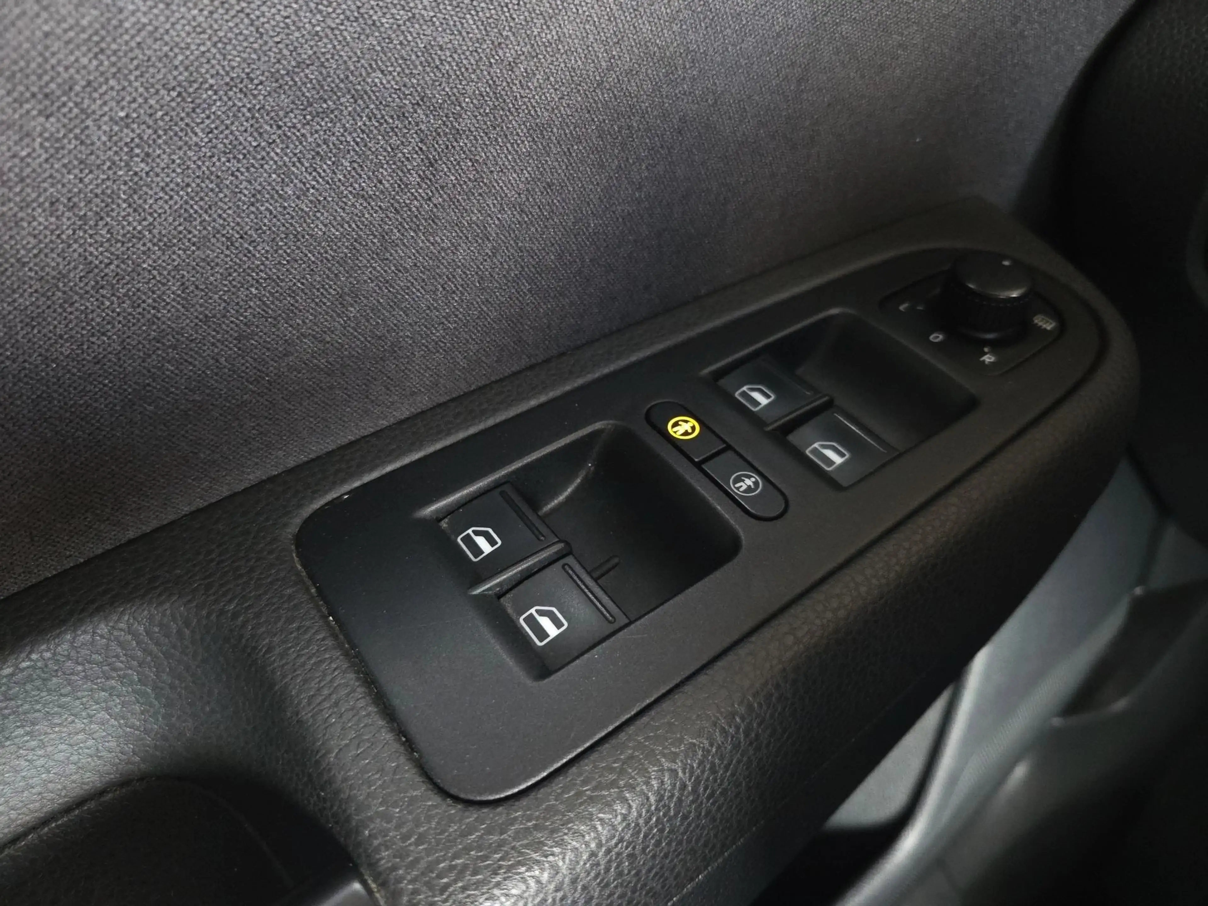 Volkswagen Sharan Trendline BMT 2,0 TDI DPF ** Vollständiges Servic — photo 14