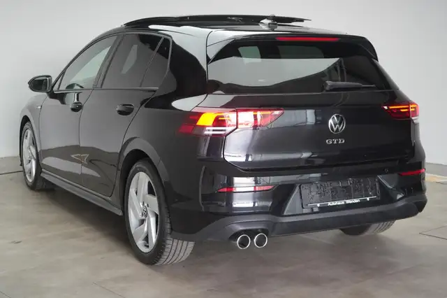 Volkswagen Golf view 6