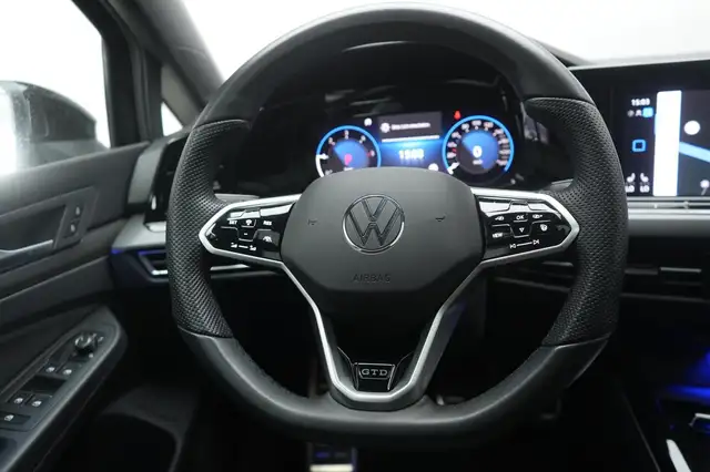Volkswagen Golf view 15