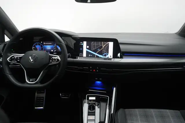 Volkswagen Golf view 14