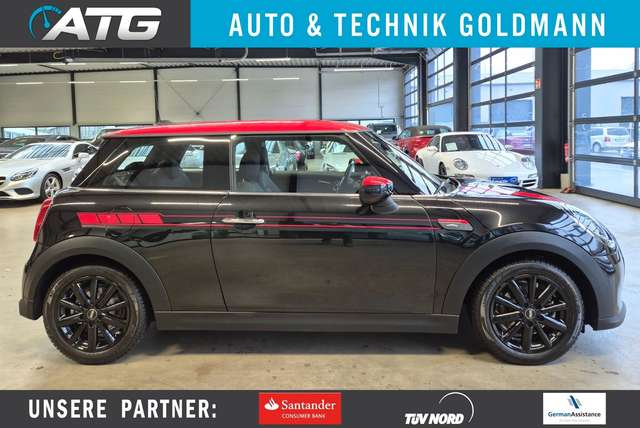 Imagine MINI Cooper ESSENTIAL TRIM CARPLAY NAVI LED SHZ PDC