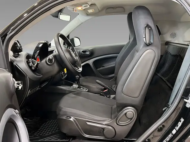 Smart Fortwo view 9