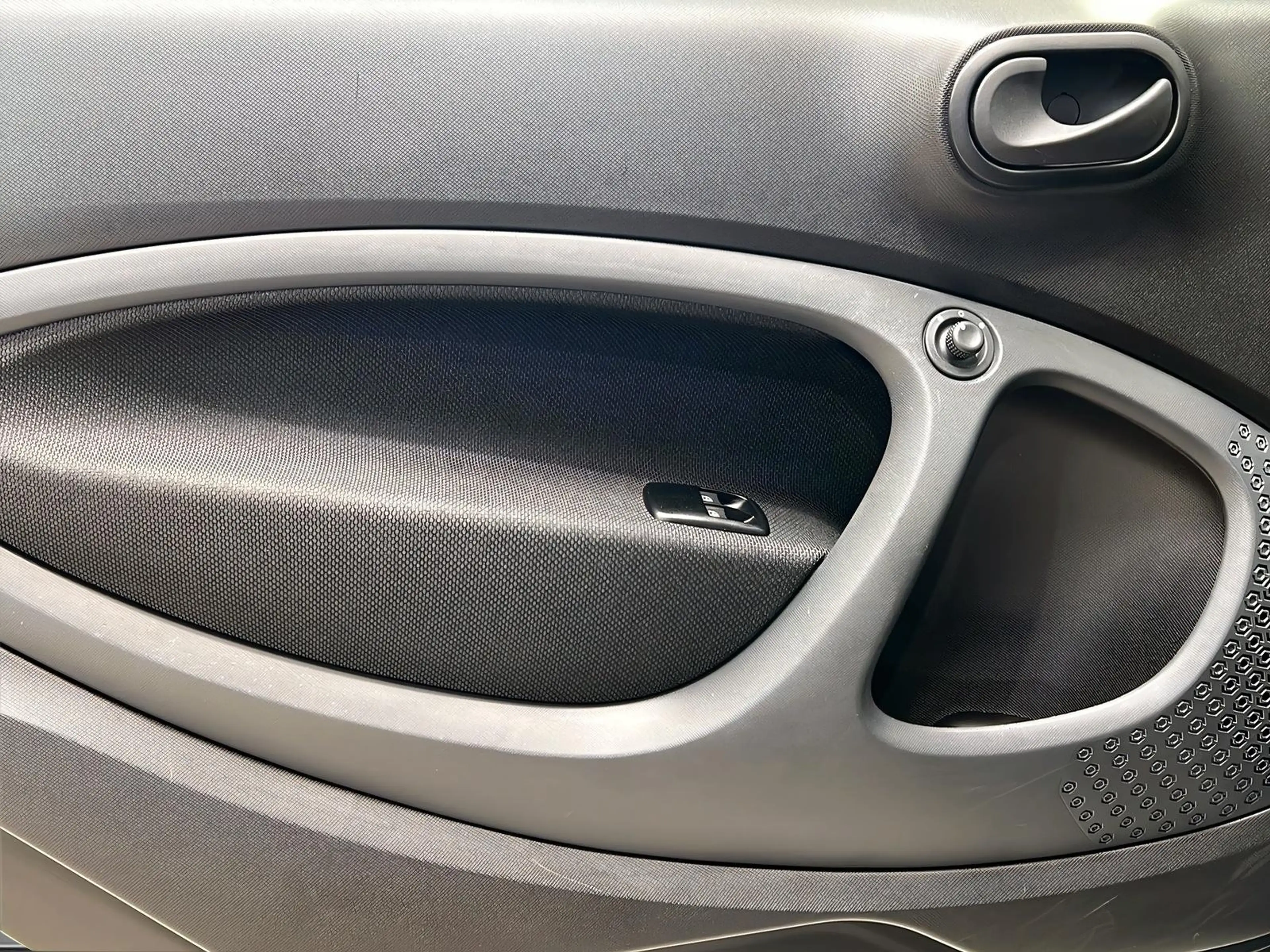 smart forTwo EQ fortwo Cool&Audio+Ladekabel+Tempomat+SHz+DAB — photo 13