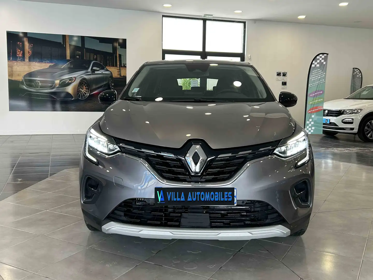 Renault Captur CAPTUR II TECHNO 1.0 TCE 90CV BVM6 EXPORT ALGERIE  Gris - 2