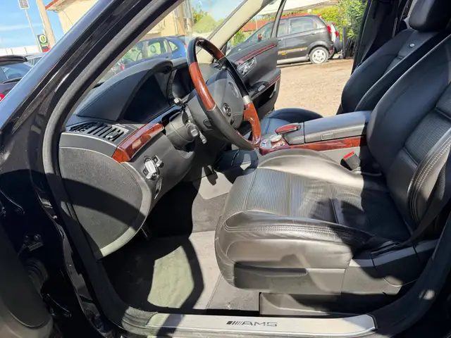 Mercedes-Benz S-Class view 9