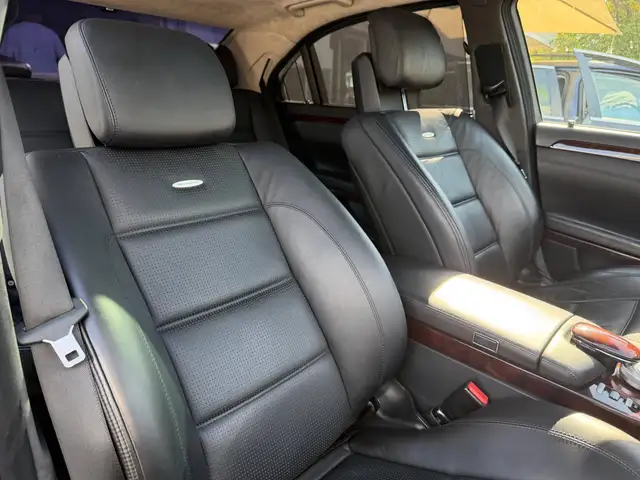 Mercedes-Benz S-Class view 13
