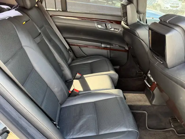 Mercedes-Benz S-Class view 14