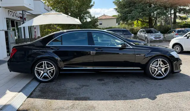 Mercedes-Benz S-Class view 7