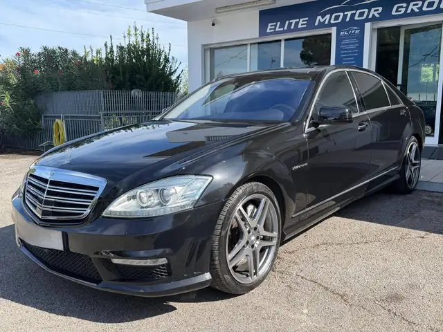 Mercedes-Benz S-Class view 3