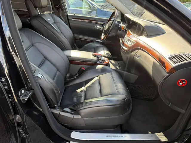 Mercedes-Benz S-Class view 12