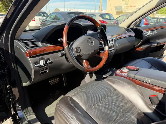 Mercedes-Benz S-Class view 11
