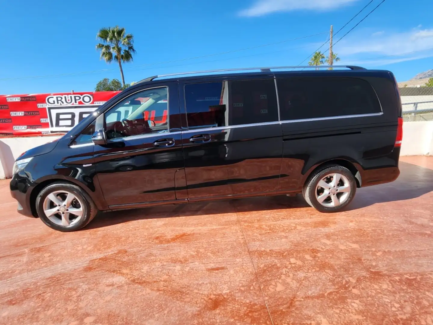 Mercedes-Benz V 250 250d Extralargo Avantgarde 7GT Negro - 2