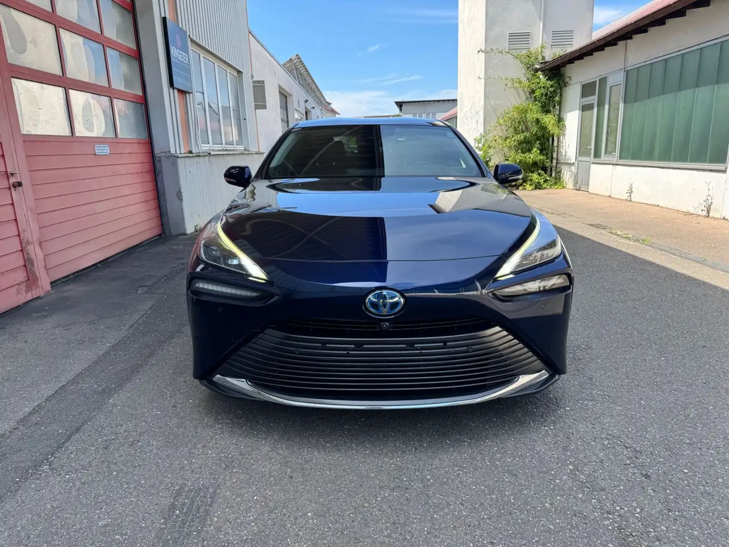 Toyota Mirai II Executive Bleu - 2