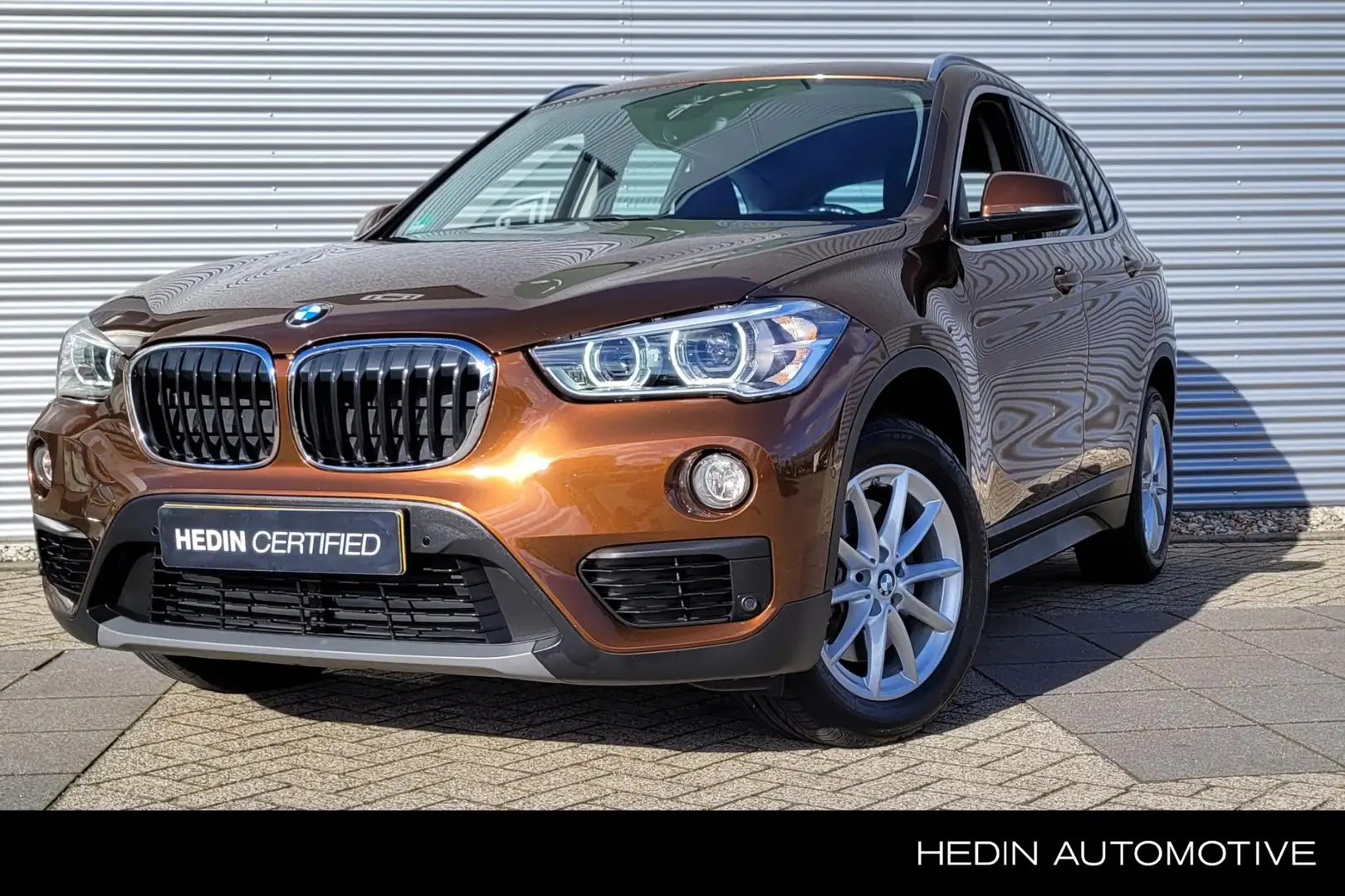 BMW X1 sDrive20i Centennial Executive Marrón - 1