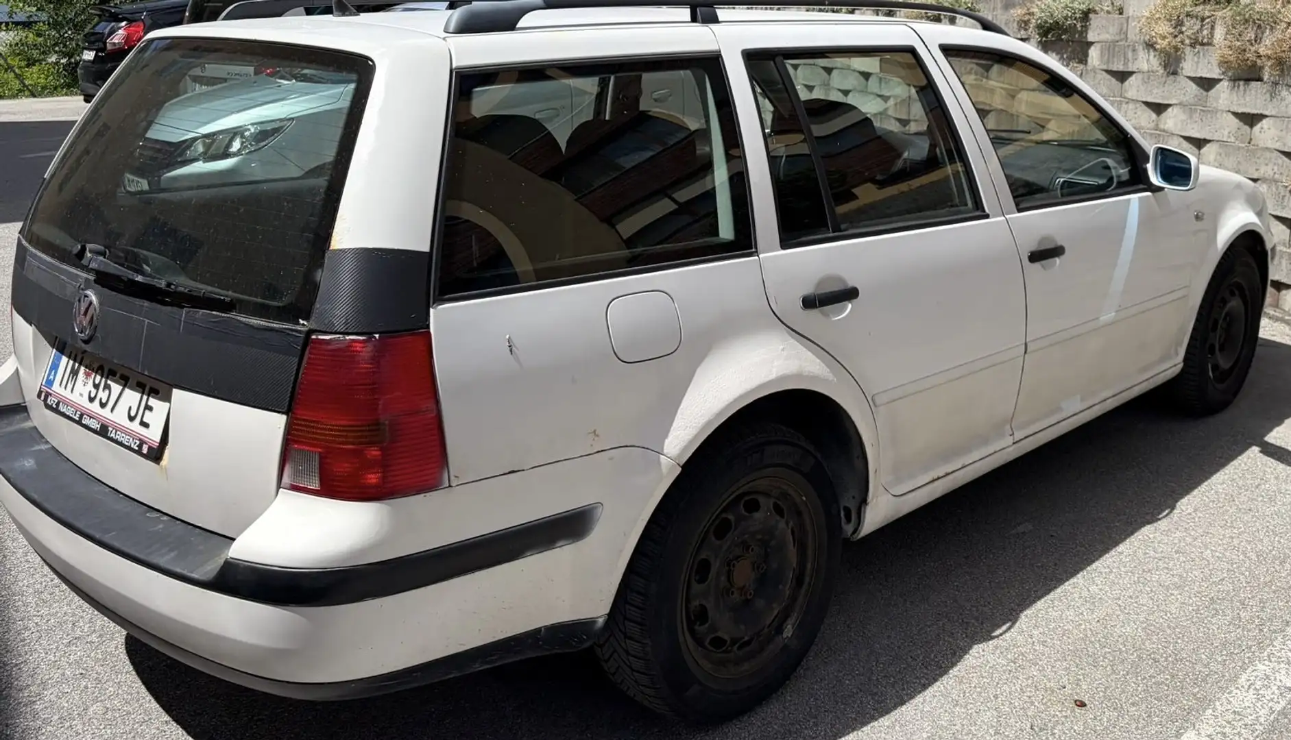 Volkswagen Golf GT - 2