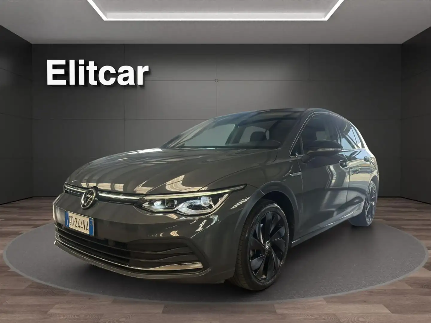 Volkswagen Golf 1.5 eTSI 150 CV EVO ACT DSG Style Grigio - 1