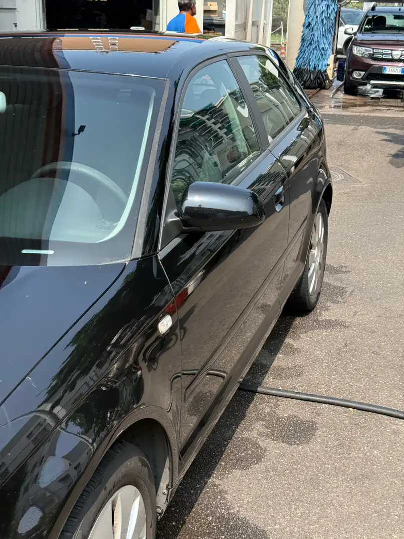 Audi A3 1.4 tfsi Ambiente Nero - 2
