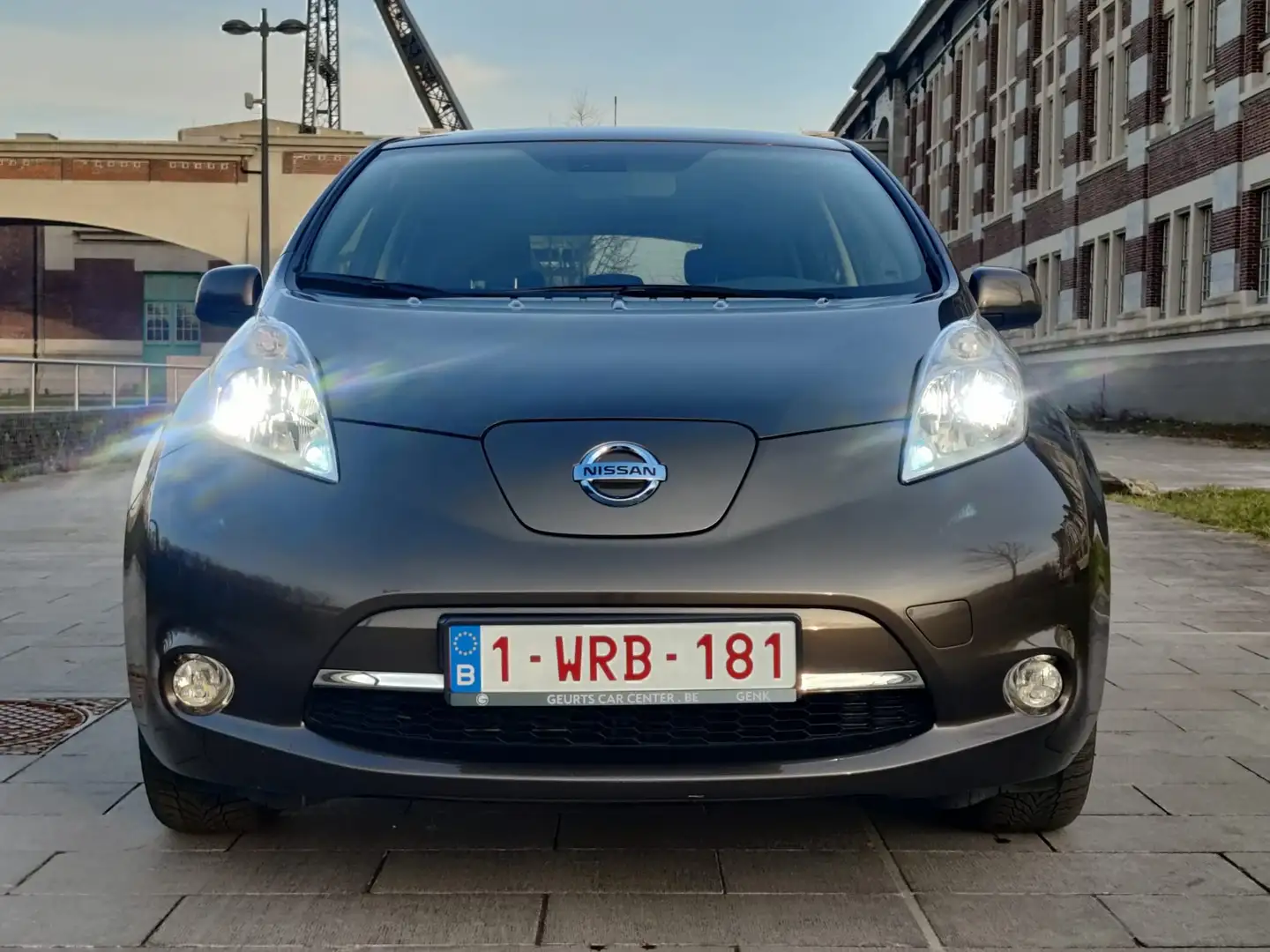 Nissan Leaf Leaf 30 kWh (mit Batterie) Acenta Brun - 2