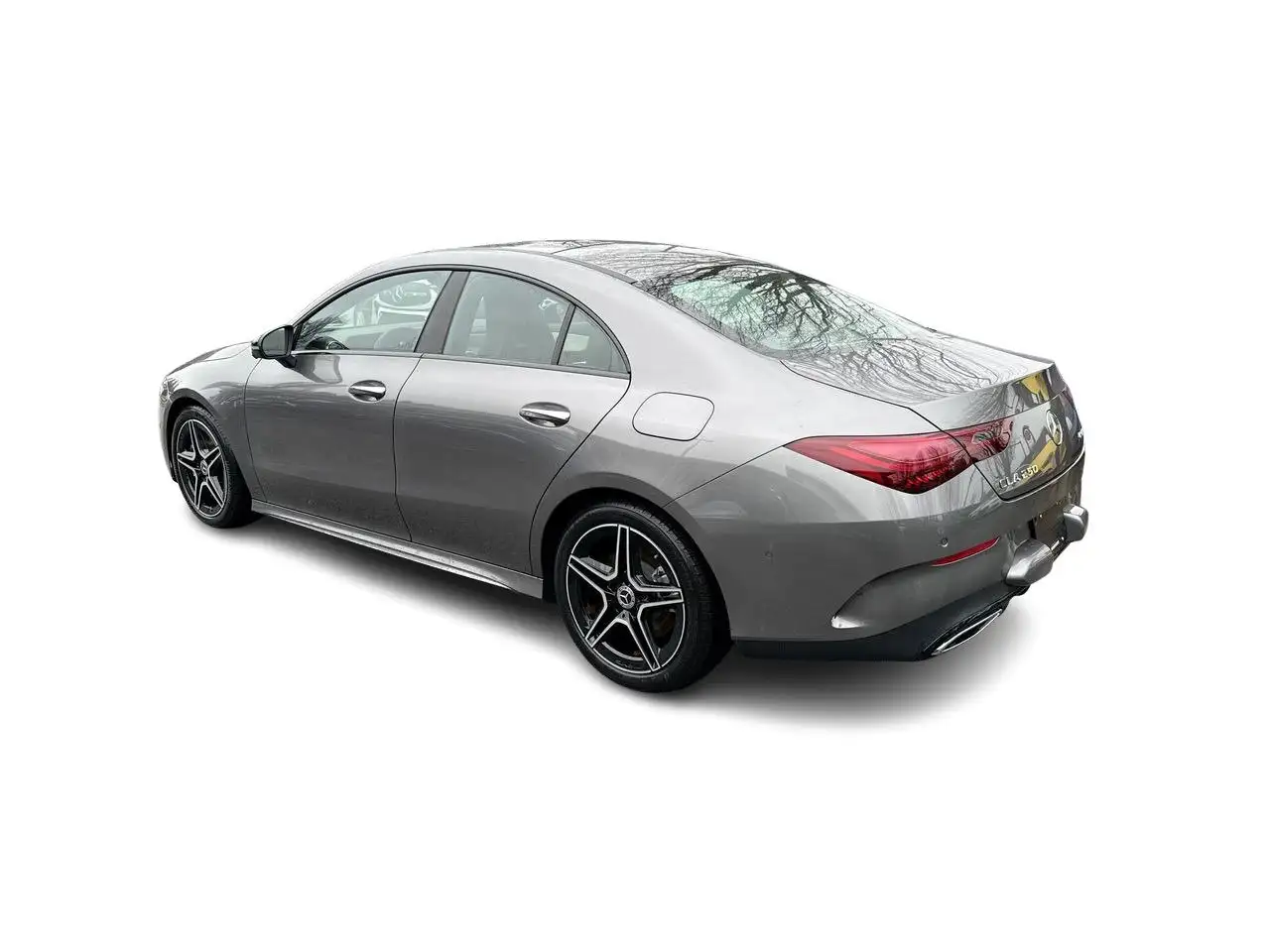 Mercedes-Benz CLA снимка Mercedes-Benz CLA