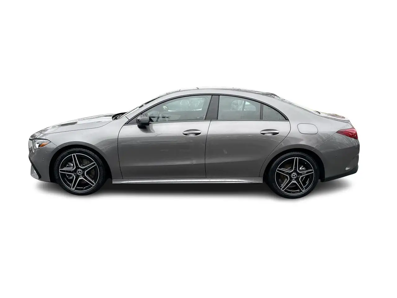 Mercedes-Benz CLA снимка Mercedes-Benz CLA