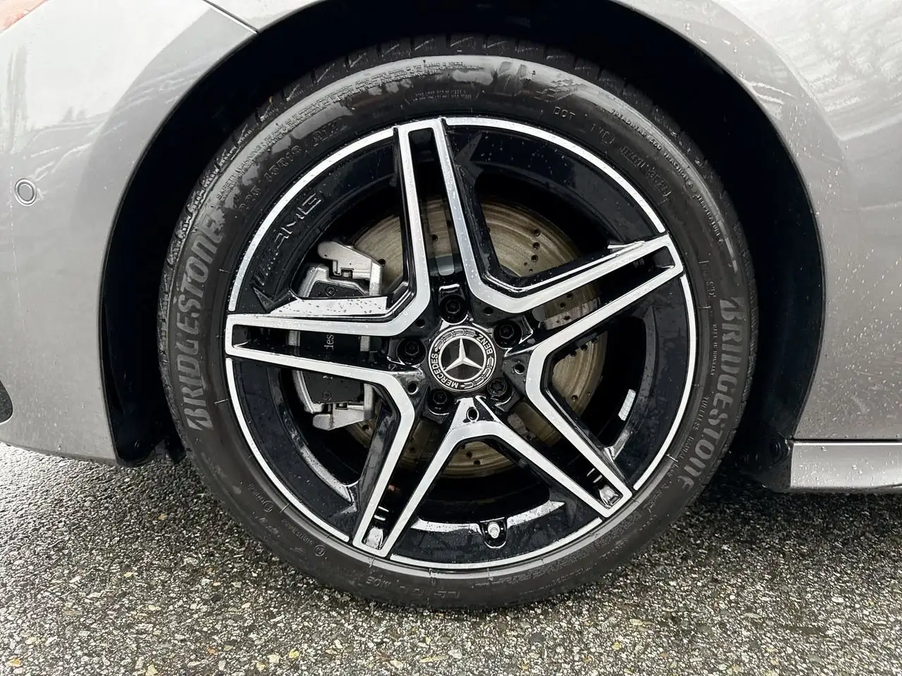 Mercedes-Benz CLA снимка Mercedes-Benz CLA