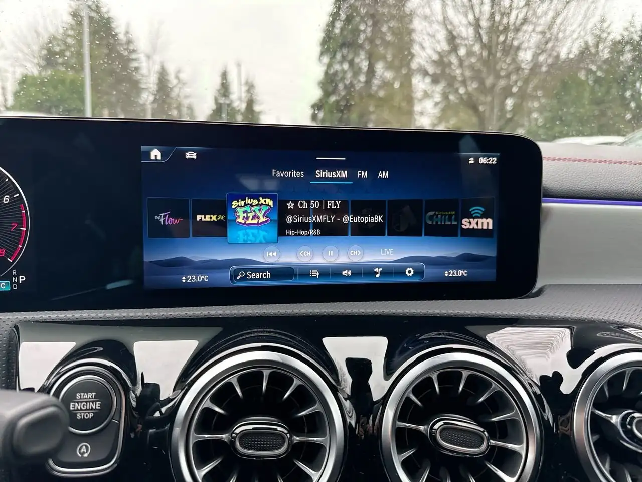 Mercedes-Benz CLA снимка Mercedes-Benz CLA
