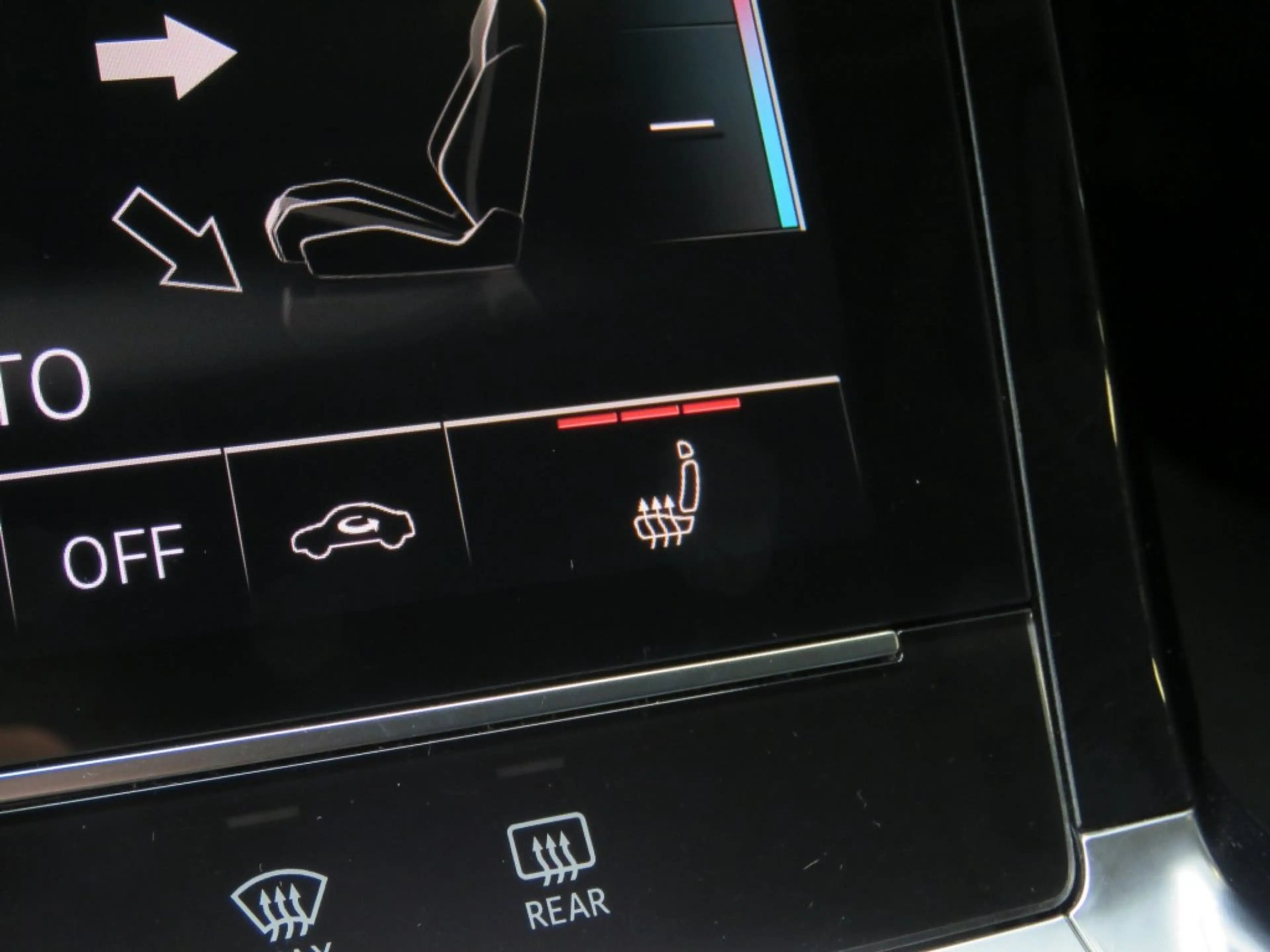 Audi e-tron 55 QUATTRO 95kWh Advanced / Trekhaak / 20 Inch / C — photo 30