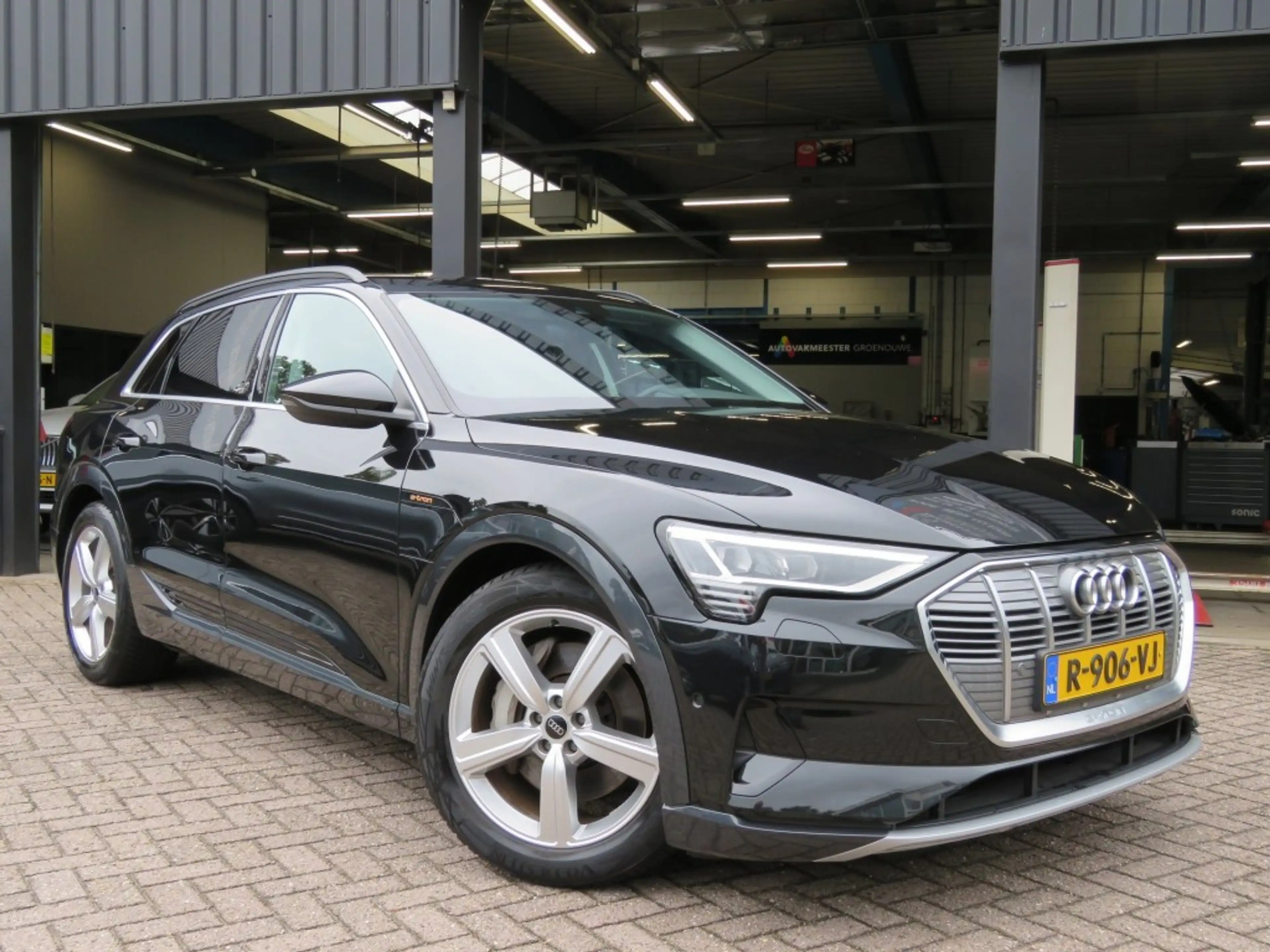 Audi e-tron 55 QUATTRO 95kWh Advanced / Trekhaak / 20 Inch / C — photo 34