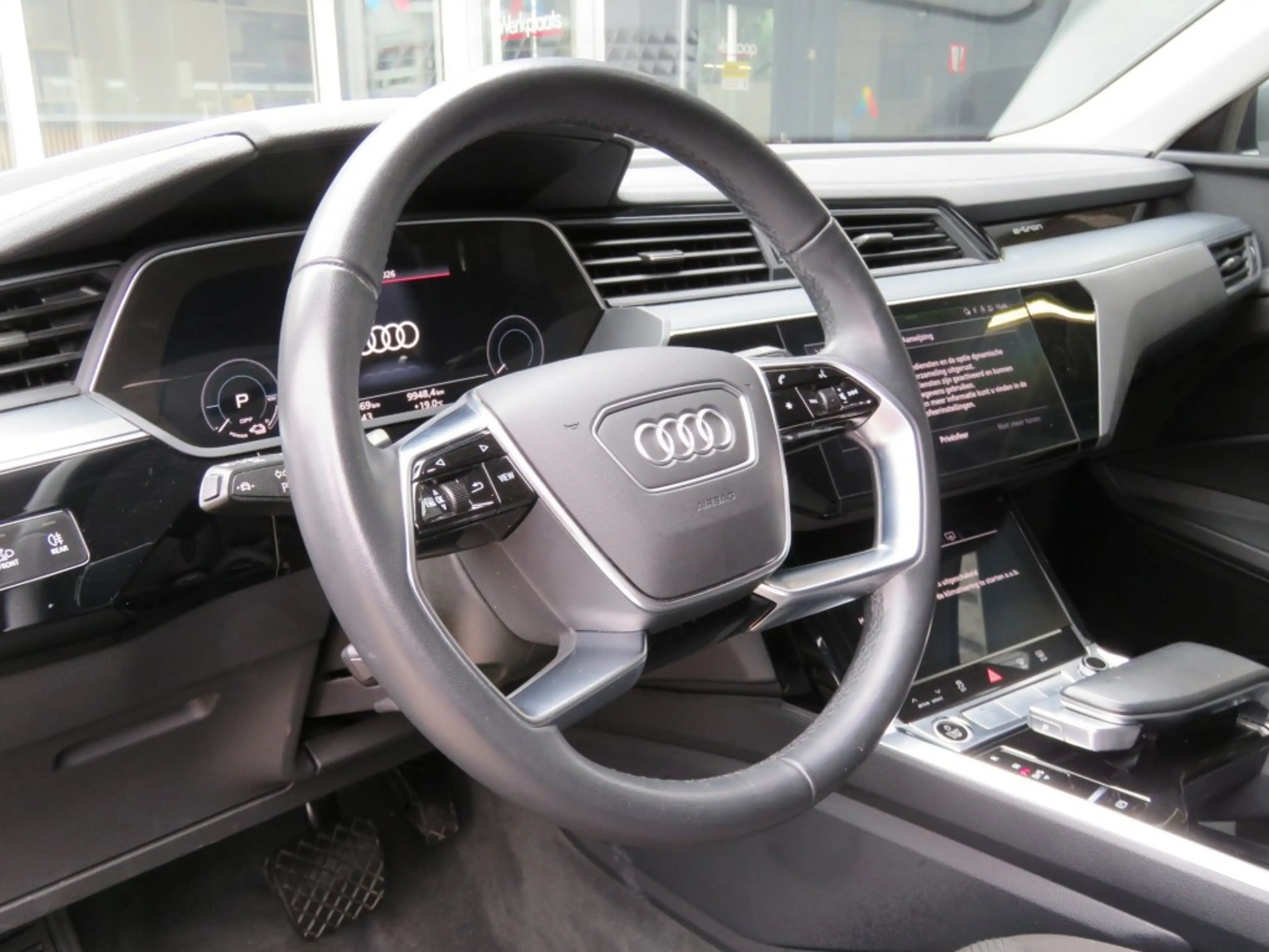 Audi e-tron 55 QUATTRO 95kWh Advanced / Trekhaak / 20 Inch / C — photo 26
