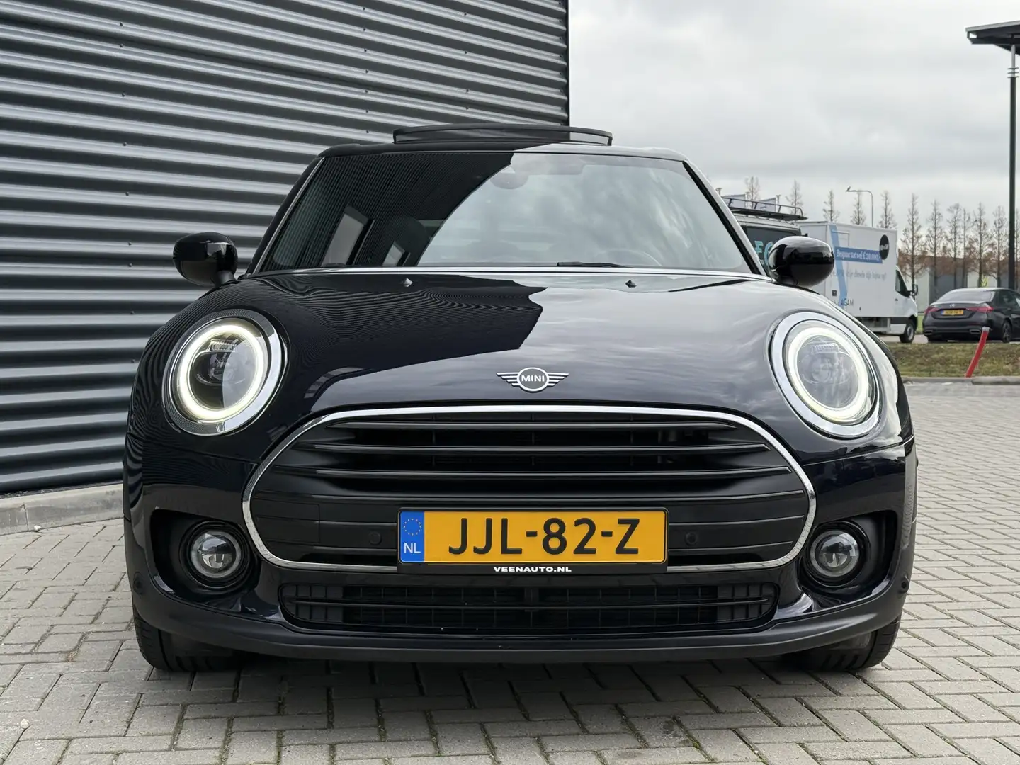 MINI Cooper Clubman 1.5 Knightsbridge Pano/Camera/Leder Blauw - 2