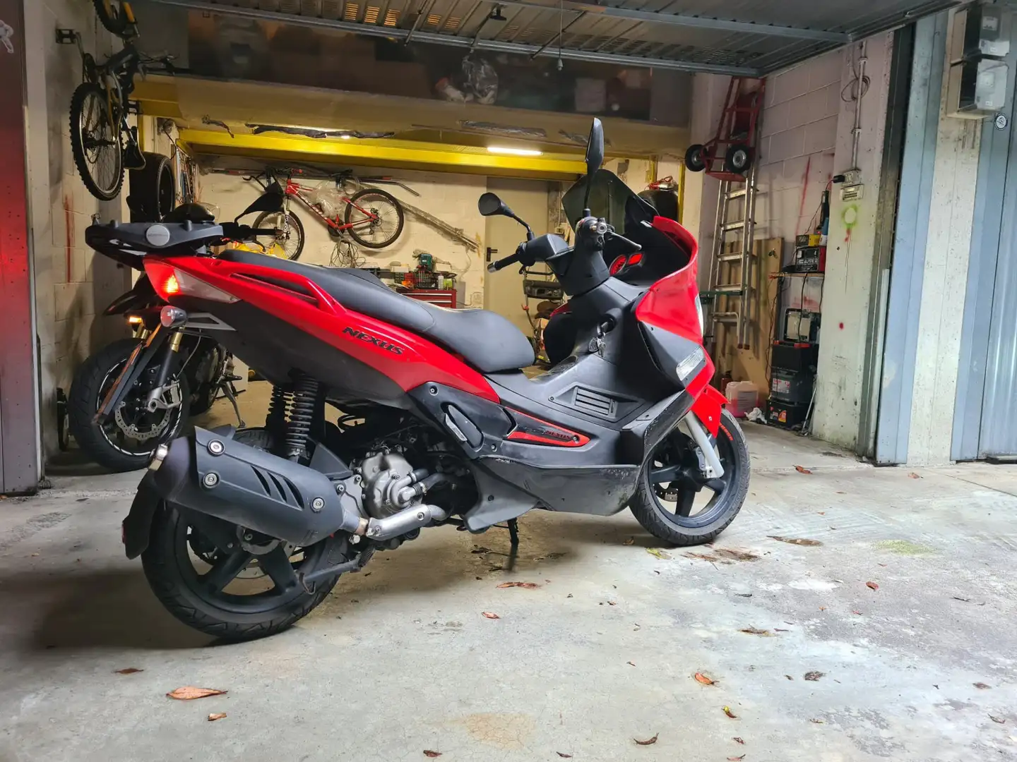 Gilera Nexus 300 Red - 2