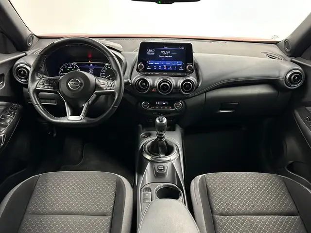 Nissan Juke view 2