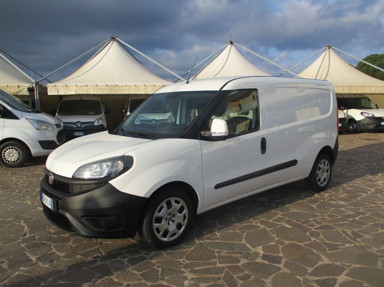 Fiat Doblo 1.6 M-JET 105 CV MAXI 3 POSTI