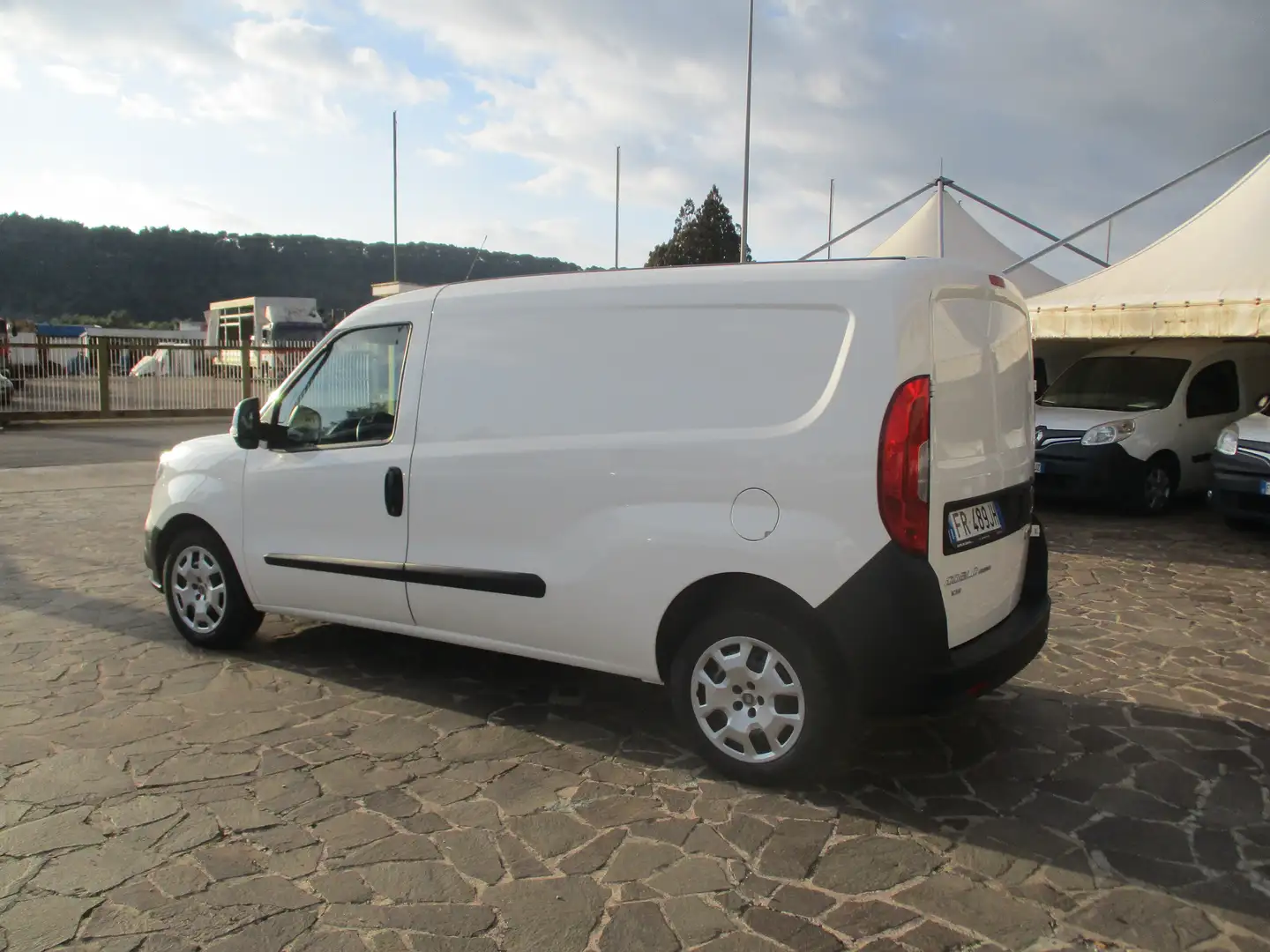 Fiat Doblo 1.6 M-JET 105 CV MAXI 3 POSTI Bianco - 2