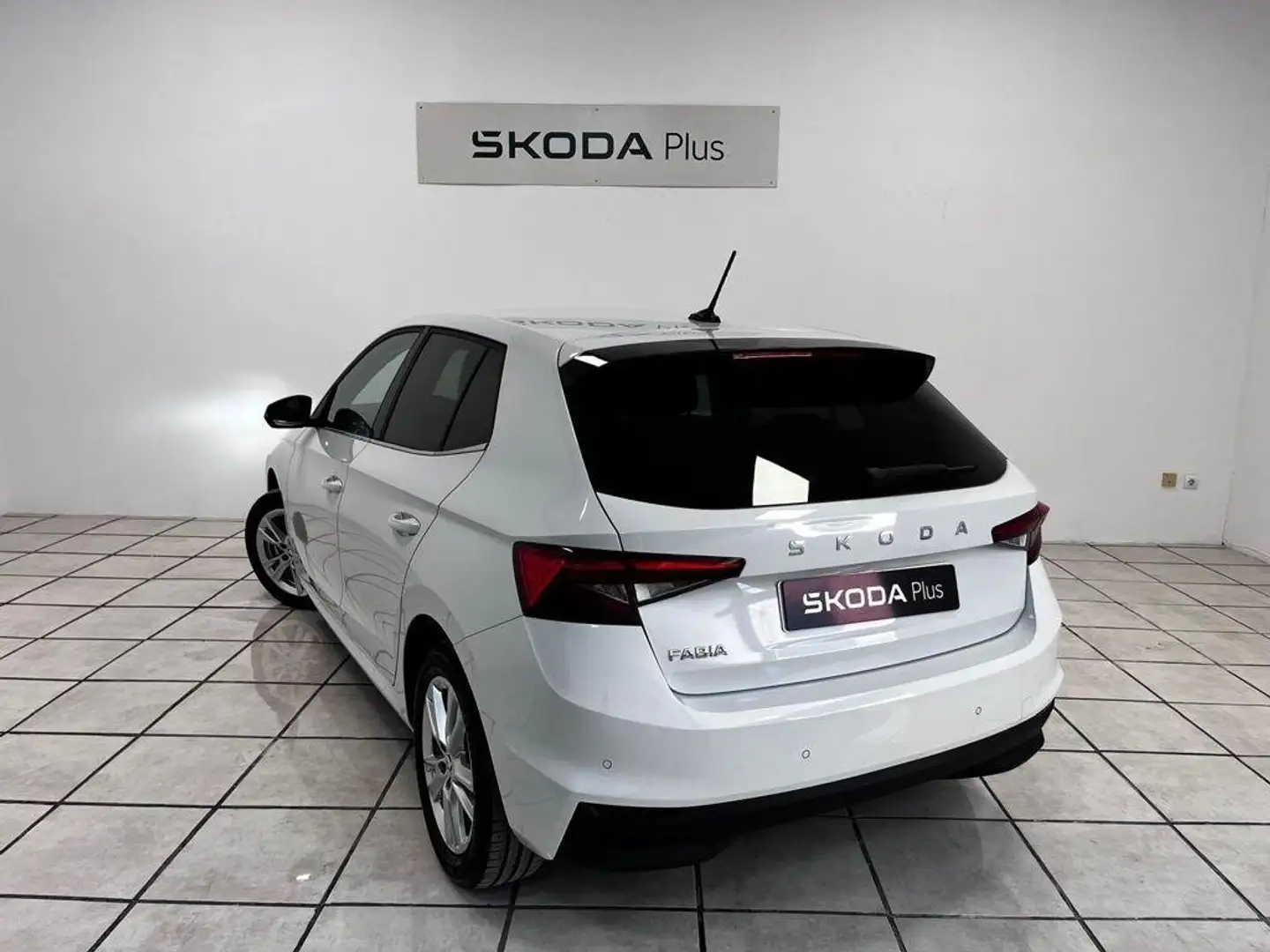 Skoda Fabia 1.0 TSI Selection 70kW Blanco - 2