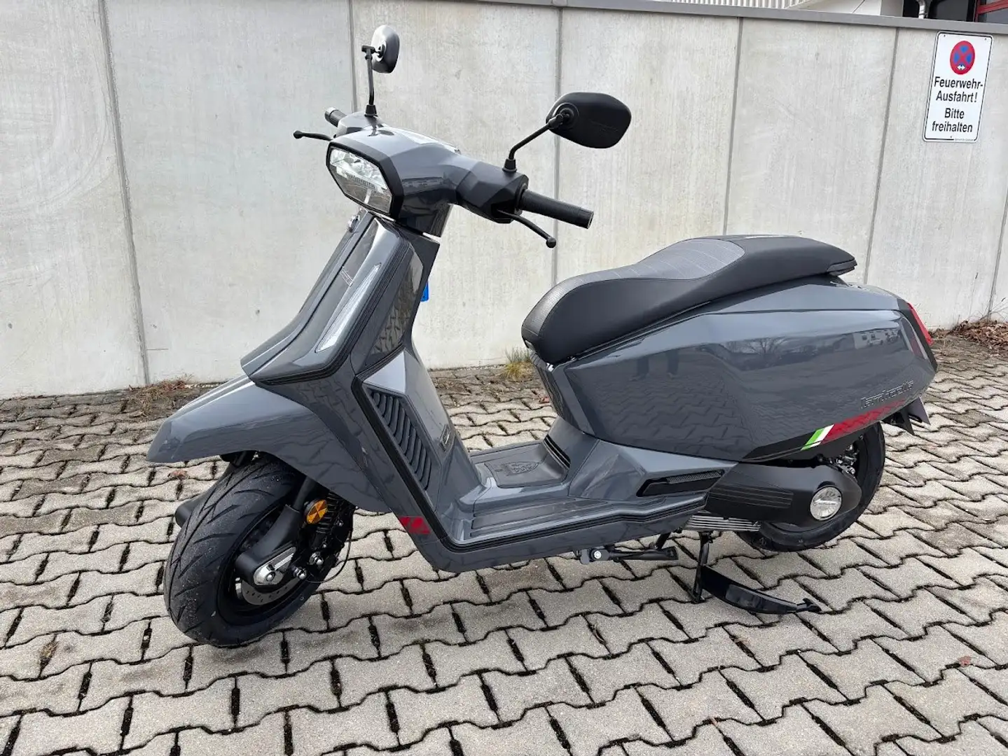Lambretta X 125 ABS 36 Monate Garantie Gri - 1