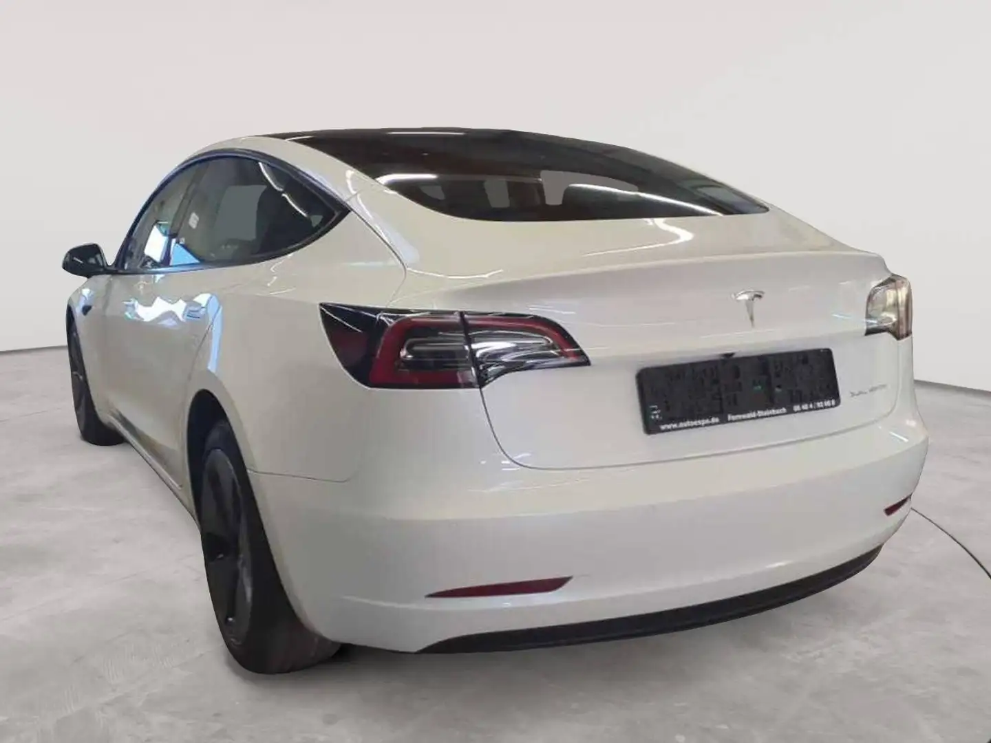 Tesla Model 3 Model 3 Langstreckenbatt. Allrad Dual Motor Weiß - 2