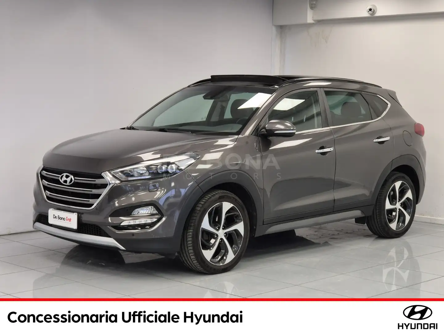 Hyundai TUCSON 1.7 crdi xpossible 2wd 141cv dct Gris - 1