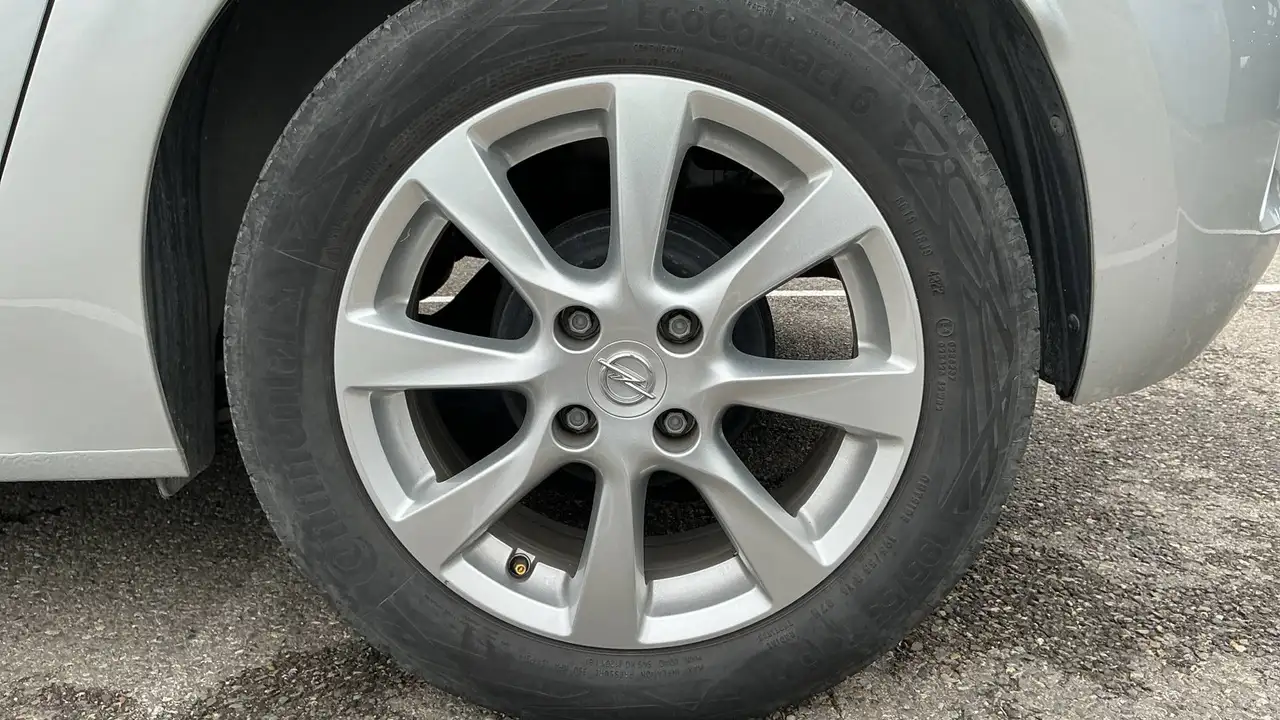 Opel Corsa Corsa — photo 8