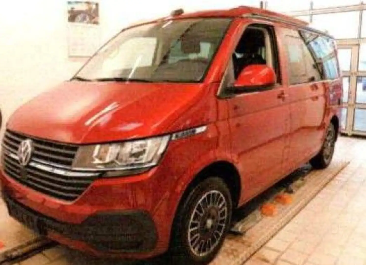 Volkswagen T6 California 2.0 TDI DSG Beach AHK Standhzg ACC Rot - 2