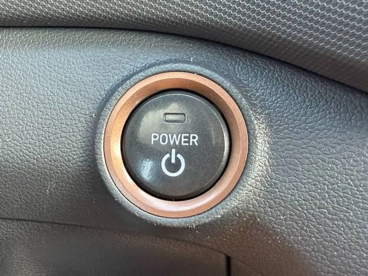 Hyundai IONIQ photo Hyundai IONIQ
