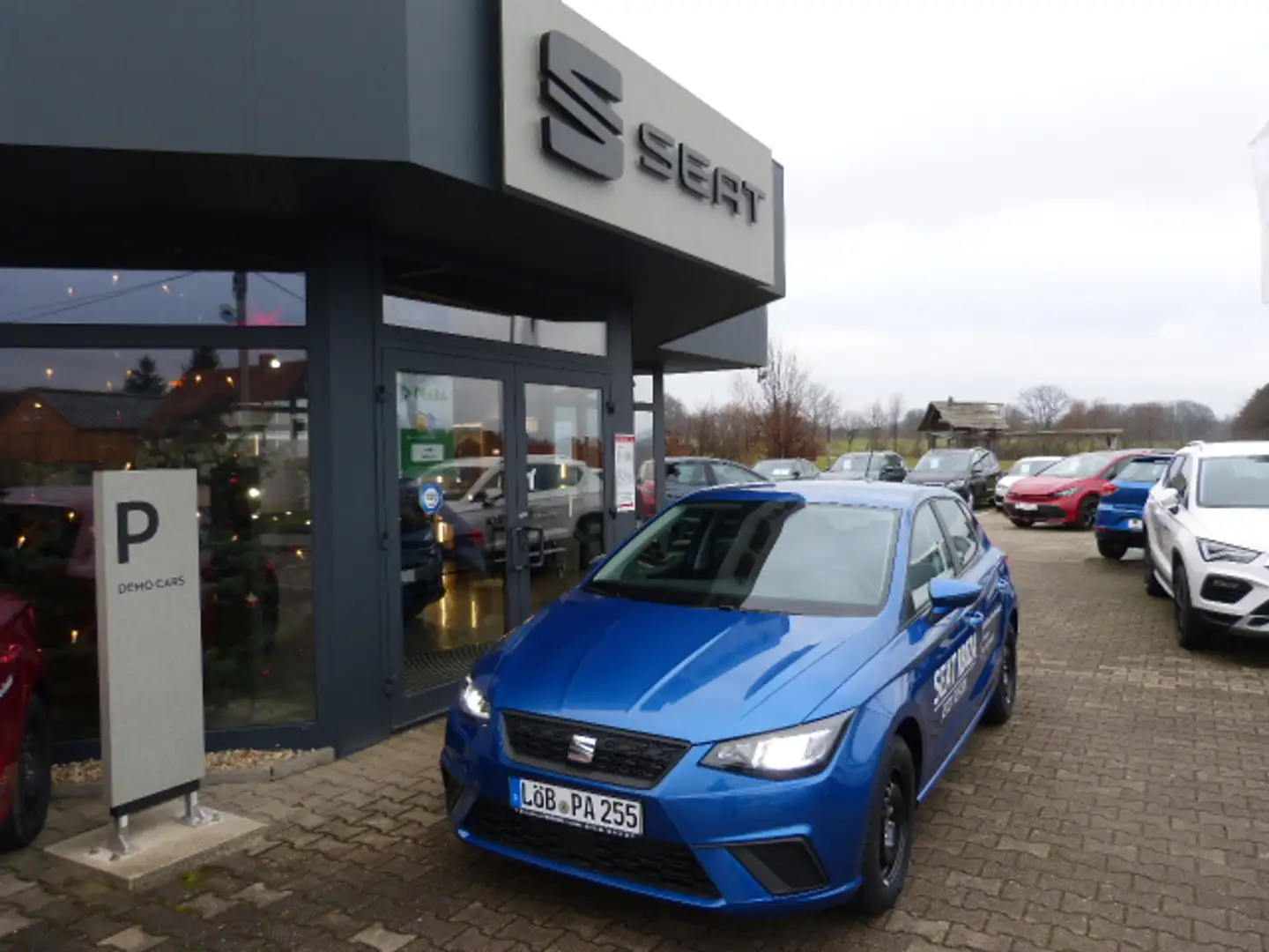 SEAT Ibiza Style Blau - 1